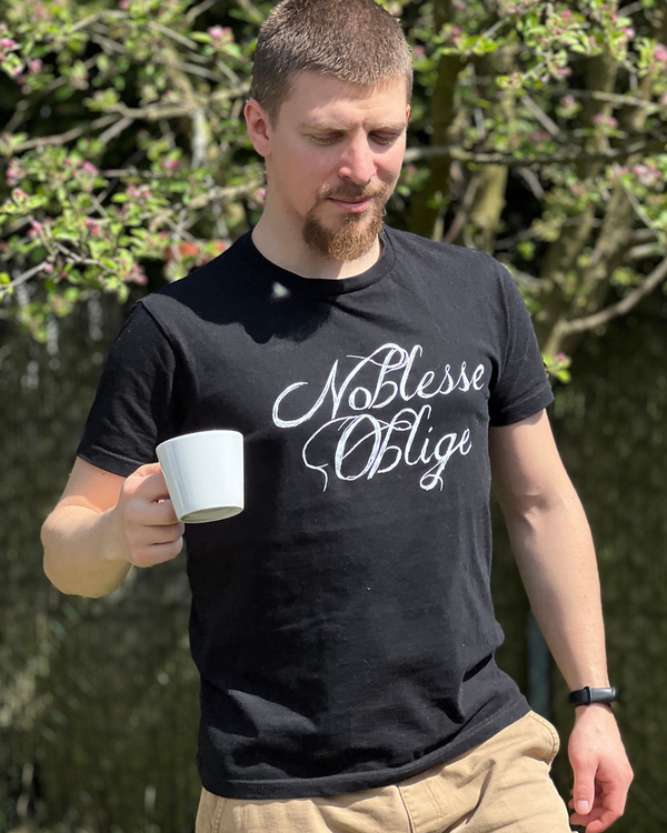 Koszulka Noblesse Oblige | Grafika Magdy Błaszkiewicz